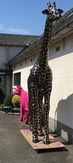 giraffe polyester kunst beeld zwart goud