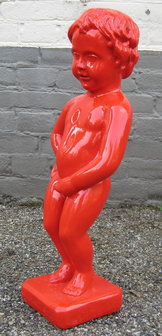 manneke pis kunsthars  beeld kunst kunststof plastic 