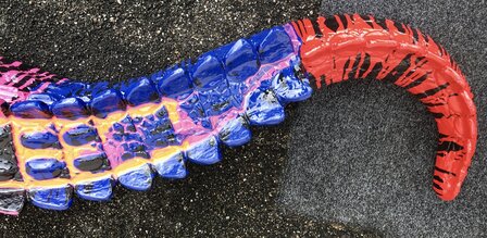 krokodil polyester kunst beeld dripping design   210cm