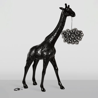 giraffe met lamp 