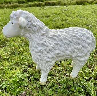 schaap Lam polystone tuinbeeld