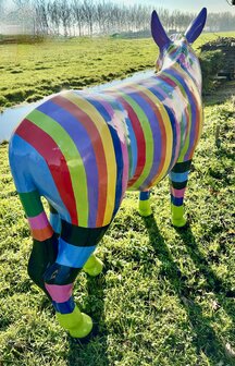 ezel polyester beeld groot Isabelle bohemian