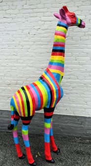 giraffe kunst rainbow