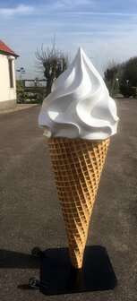 IJshoorn Softijs 187cm Super Groot op wielen