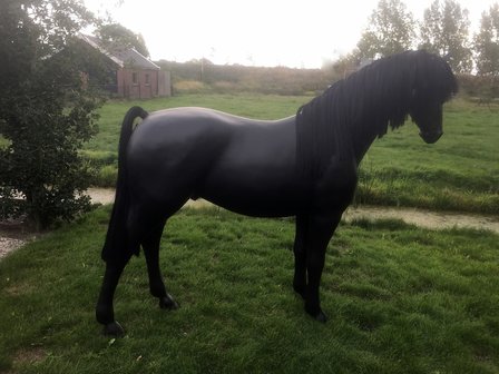 paard life size kunstmanen staart