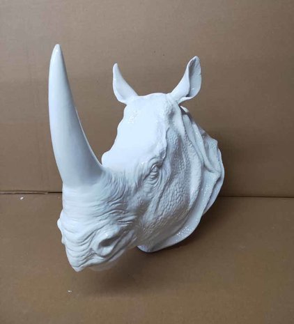 rhino - neushoorn-kop -beeld- polyester 