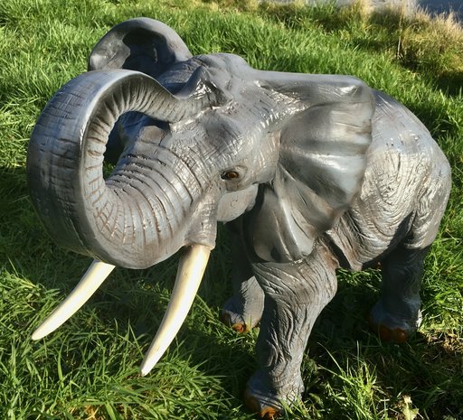 olifant staand 85 cm  polyester 
