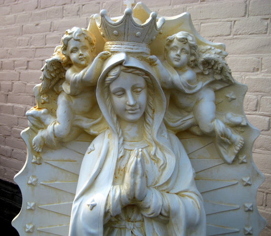maria beeld met engelen polyester beeld