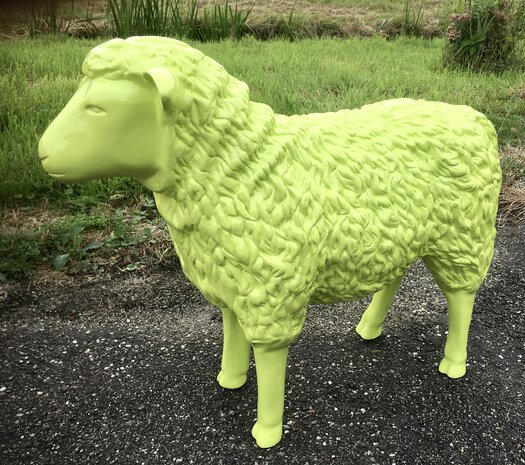 schaap polyester beeld 80 cm groen