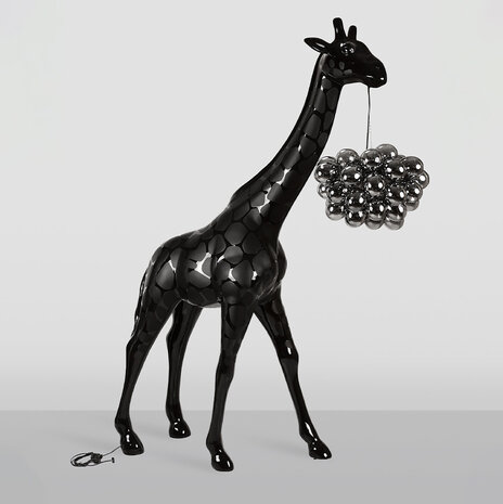 giraffe met lamp 
