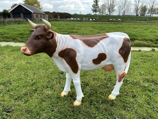 Koe "Grietje" rood bont - 140cm 