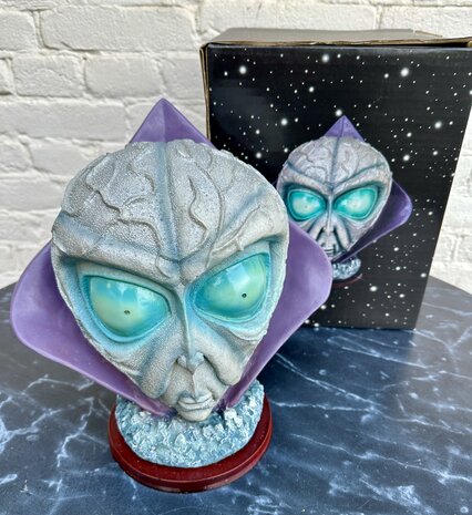 Alien  Beeldlamp Leader