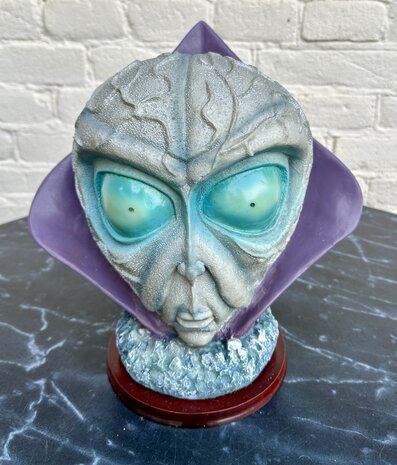 Alien  Beeldlamp Leader