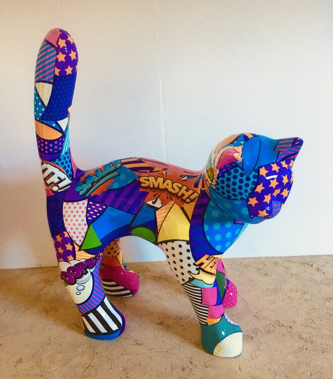 Kat Simie met hoge rug kunstbeeld PopArt design SOLD