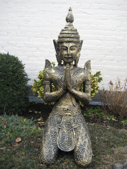 Tempelwachter geknield 85cm