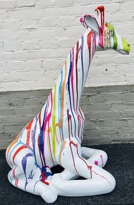 giraffe liggend kunstbeeld design wit dripping  85 cm