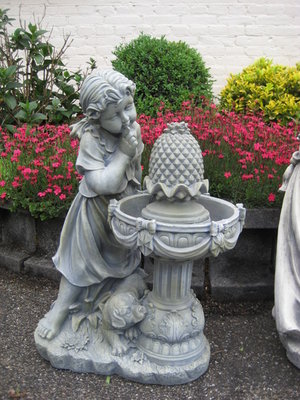 waterornament  Fontein Jiske met hondje