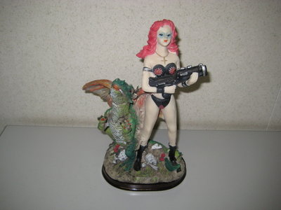 Lady Dragon Beeld  Women of Dynamite