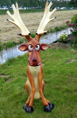 Eland funny rendier 145cm Kerst beeld